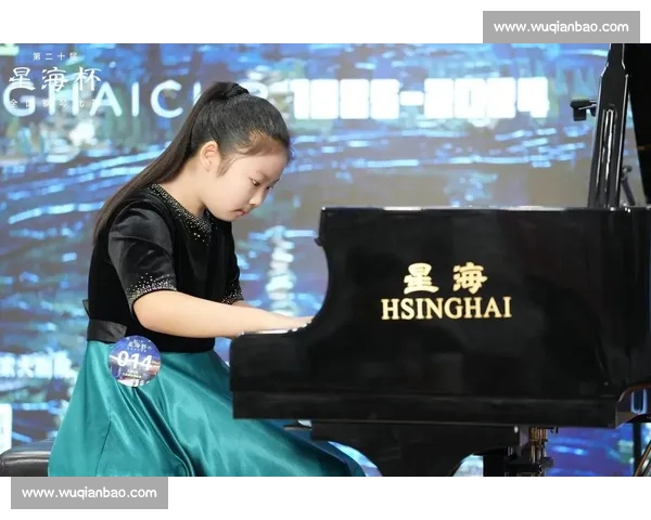 儿童钢琴比赛服装设计指南如何挑选既美观又得体的比赛服饰