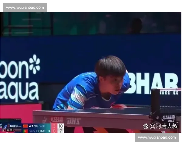 四位同学展开激烈乒乓球对抗赛 谁将笑傲赛场赢得最终胜利